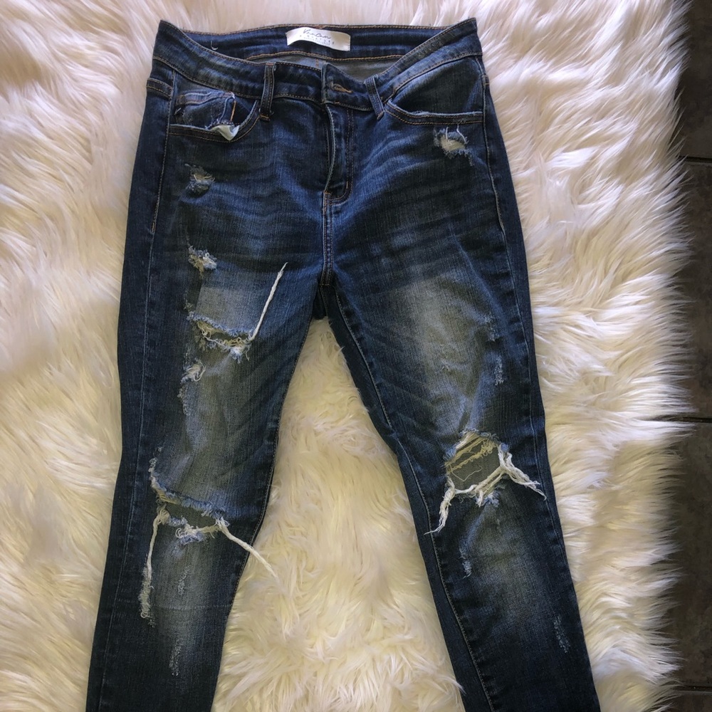 Buckle exclusive kancan jeans